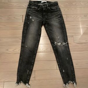 Moussy distressed black jeans size 24